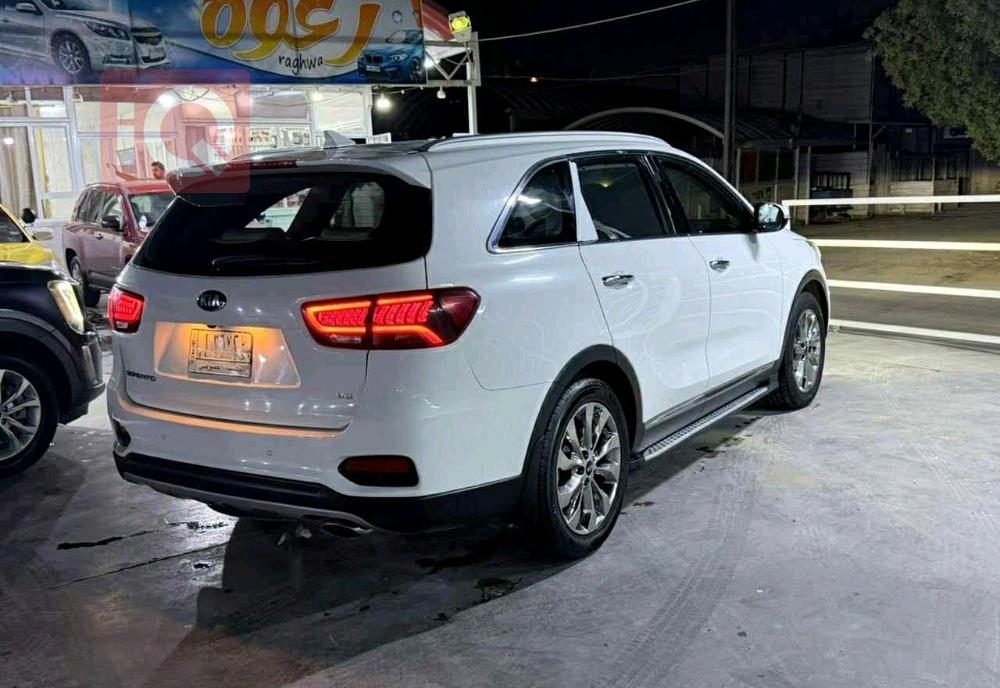 كيا سورينتو